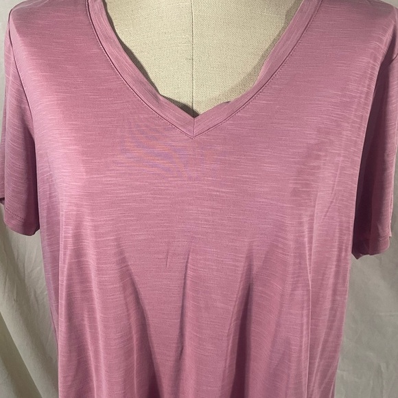 Mod Ref Mauve V-Neck T-Shirt - XL - Picture 3 of 5